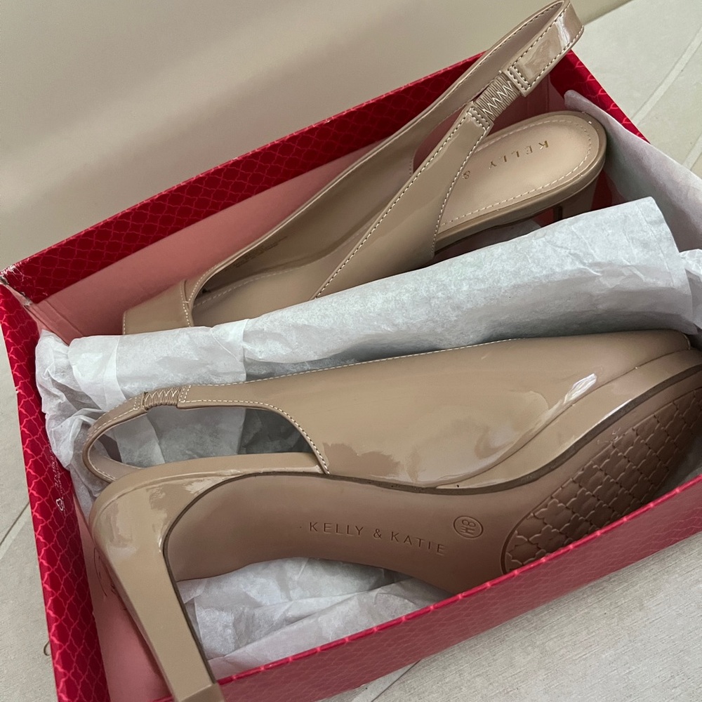 Brand New Kelly & Katie Tan Classic Heels
